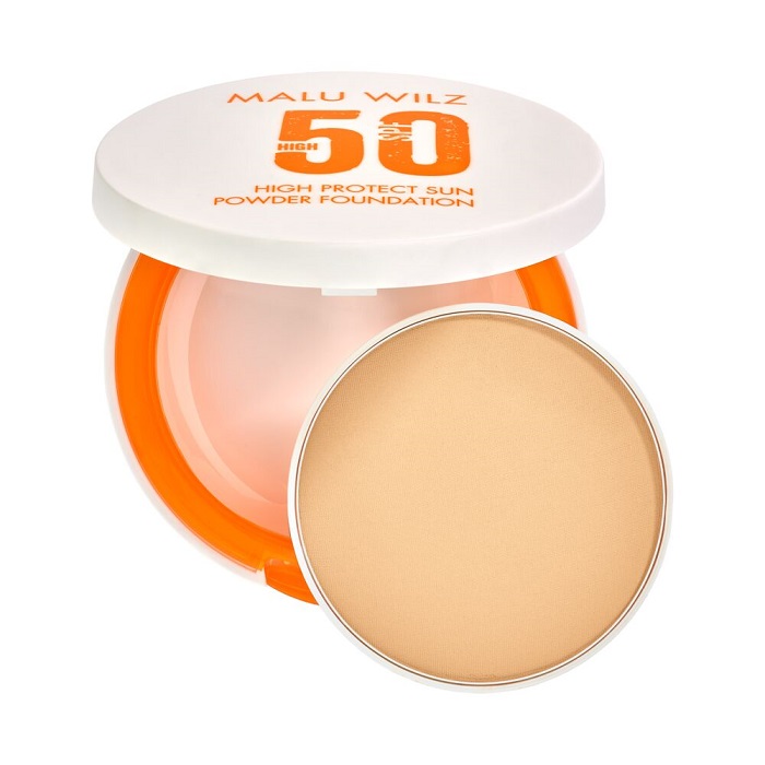 44794060-High-Protect-Sun-Powder-Foundation-SPF50-cool-beige-ohne-Schwamm-Malu-Wilz Matte poederfoundation met maximale zonbescherming.